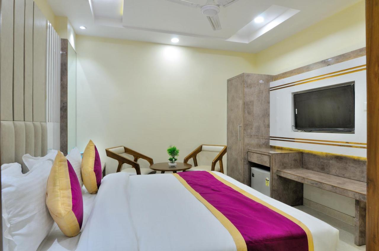 Hotel Worth Newly Bulit - New Delhi Buitenkant foto