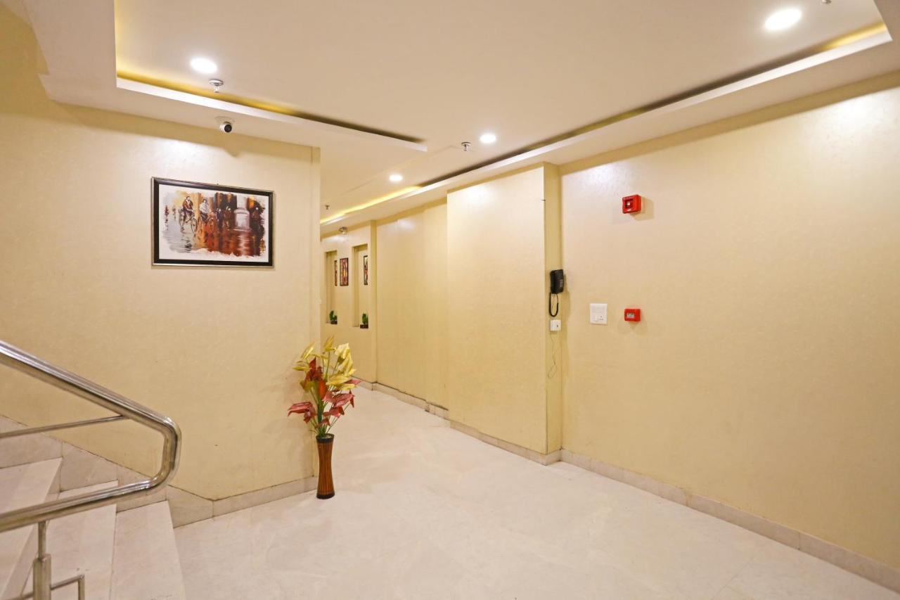 Hotel Worth Newly Bulit - New Delhi Buitenkant foto