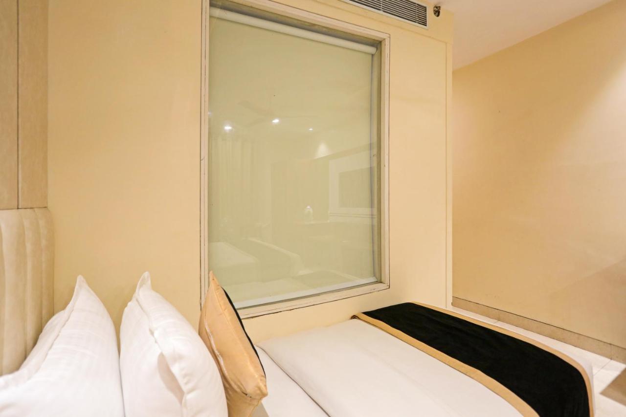 Hotel Worth Newly Bulit - New Delhi Buitenkant foto