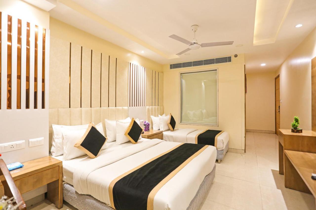 Hotel Worth Newly Bulit - New Delhi Buitenkant foto