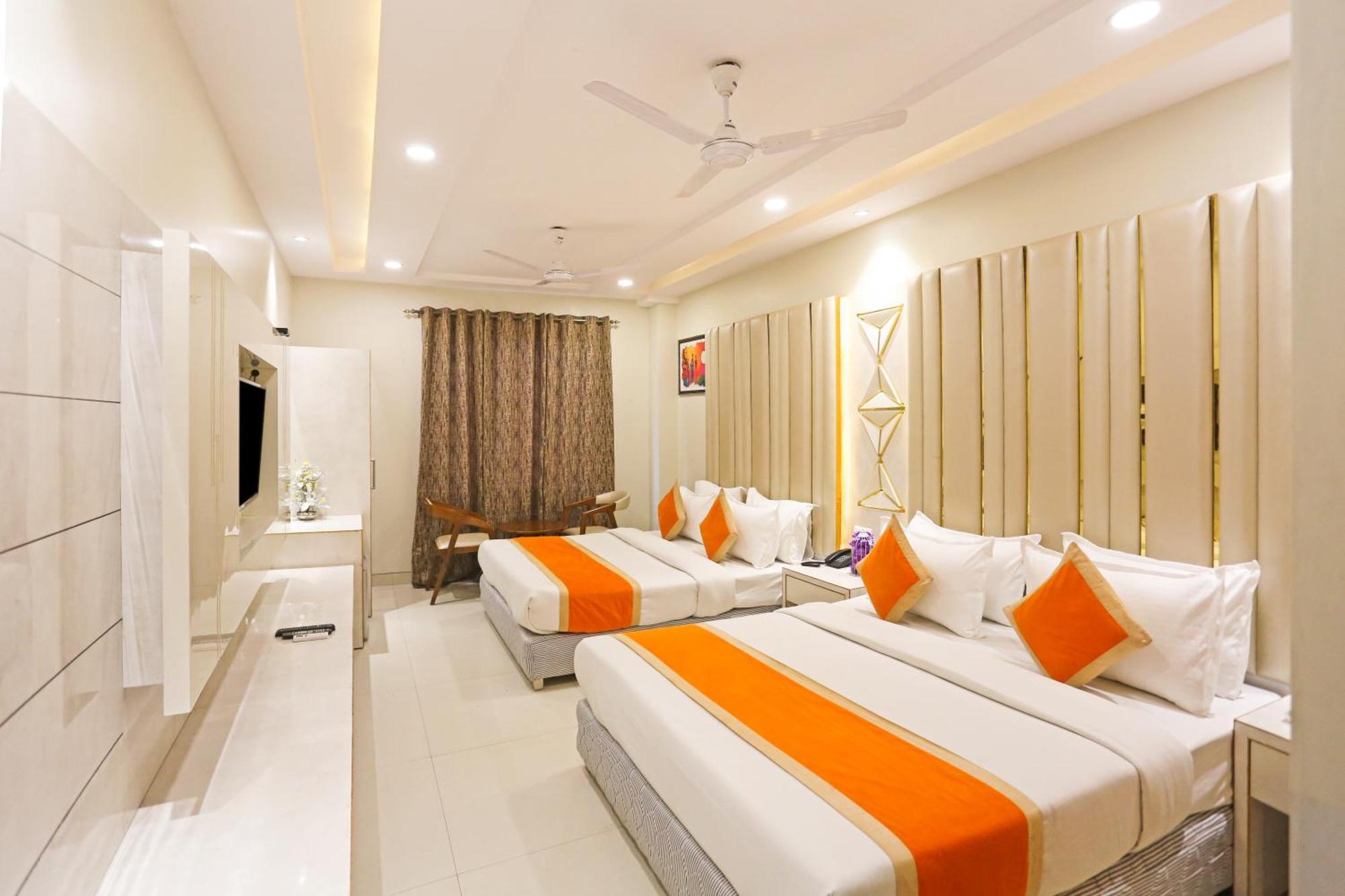 Hotel Worth Newly Bulit - New Delhi Buitenkant foto